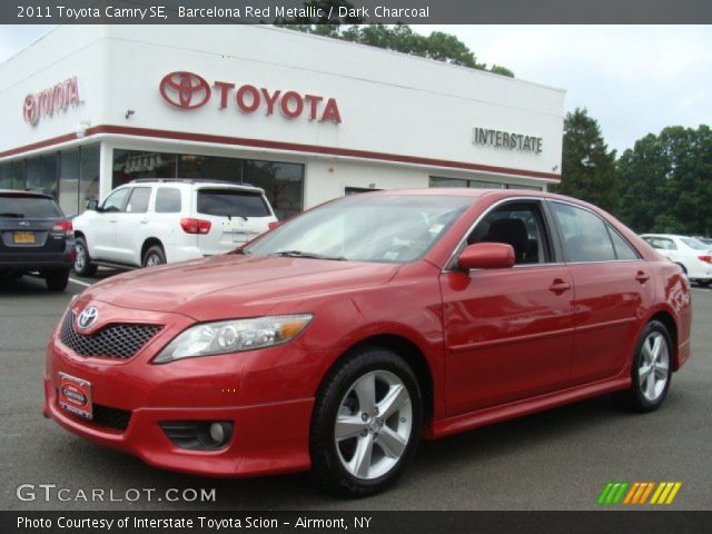 2011 Toyota Camry SE in Barcelona Red Metallic