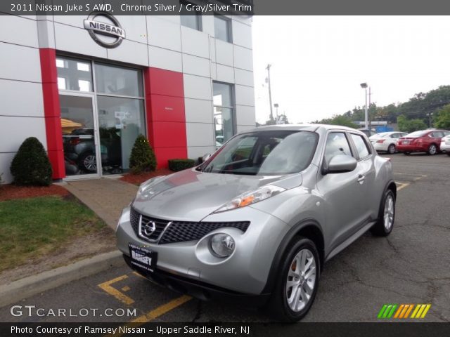 2011 Nissan Juke S AWD in Chrome Silver