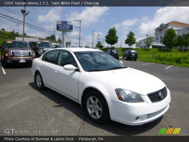 2005 Nissan Altima 2.5 S in Satin White Pearl