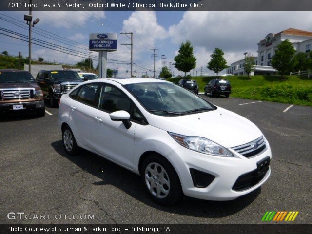 2011 Ford Fiesta SE Sedan in Oxford White