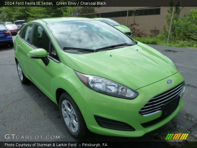 2014 Ford Fiesta SE Sedan in Green Envy