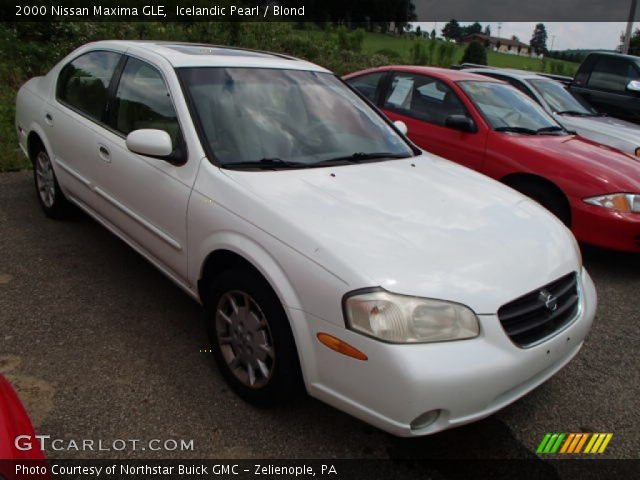 2000 Nissan Maxima GLE in Icelandic Pearl