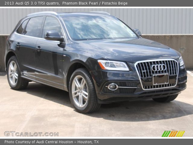2013 Audi Q5 3.0 TFSI quattro in Phantom Black Pearl