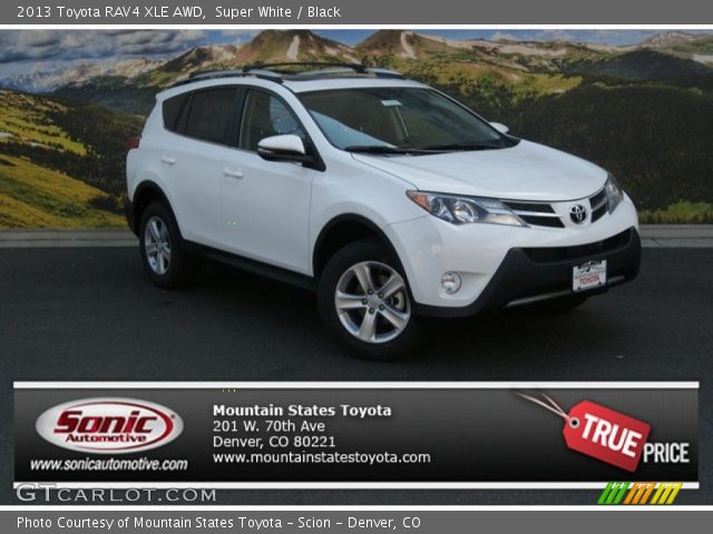 2013 Toyota RAV4 XLE AWD in Super White