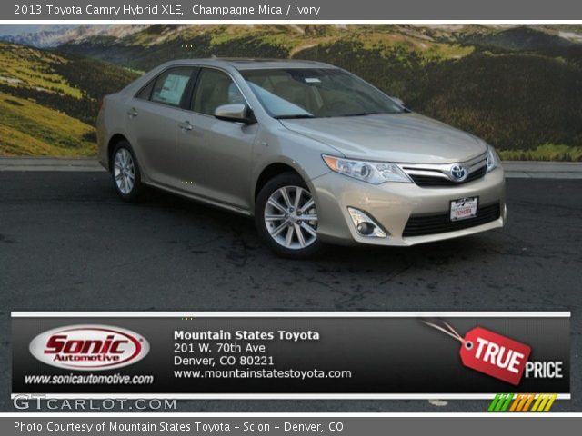 2013 Toyota Camry Hybrid XLE in Champagne Mica