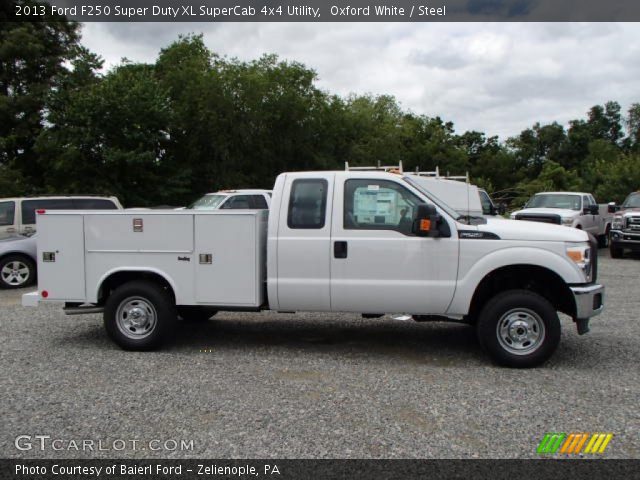 2013 Ford F250 Super Duty XL SuperCab 4x4 Utility in Oxford White