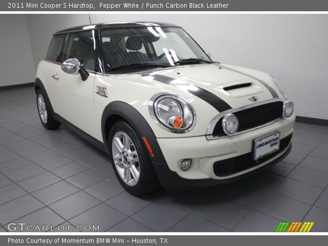 2011 Mini Cooper S Hardtop in Pepper White