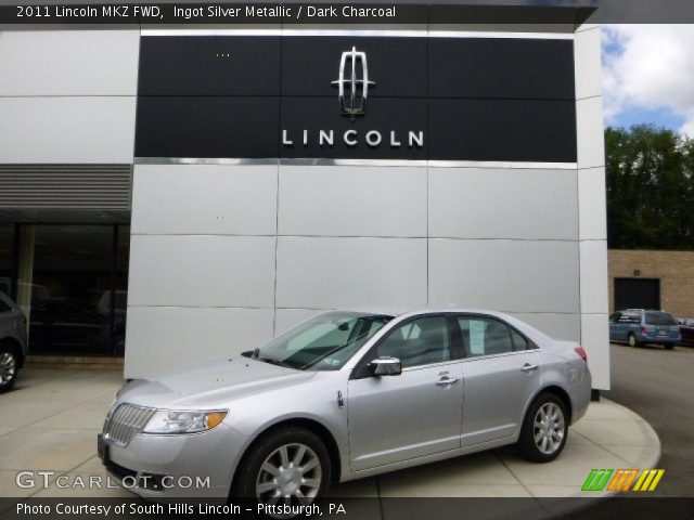 2011 Lincoln MKZ FWD in Ingot Silver Metallic