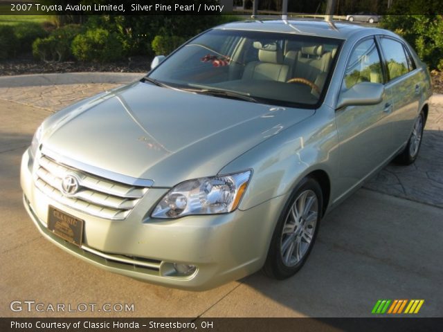 2007 Toyota Avalon Limited in Silver Pine Pearl