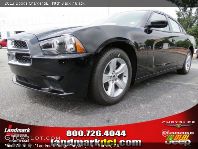 2013 Dodge Charger SE in Pitch Black