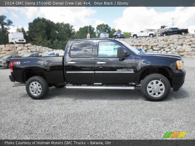 2014 GMC Sierra 3500HD Denali Crew Cab 4x4 in Onyx Black