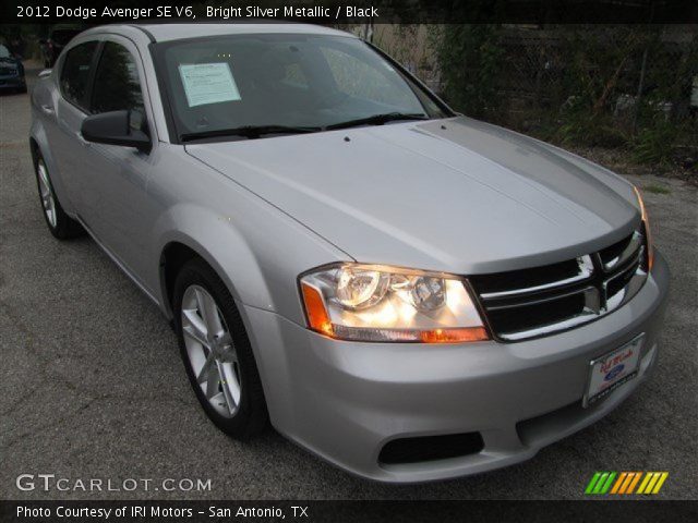 2012 Dodge Avenger SE V6 in Bright Silver Metallic