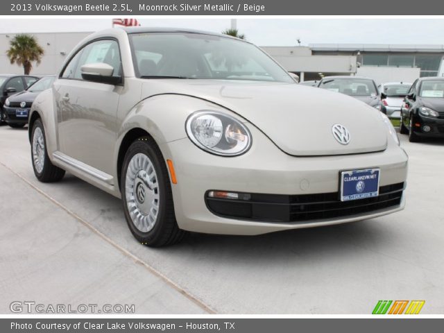 2013 Volkswagen Beetle 2.5L in Moonrock Silver Metallic