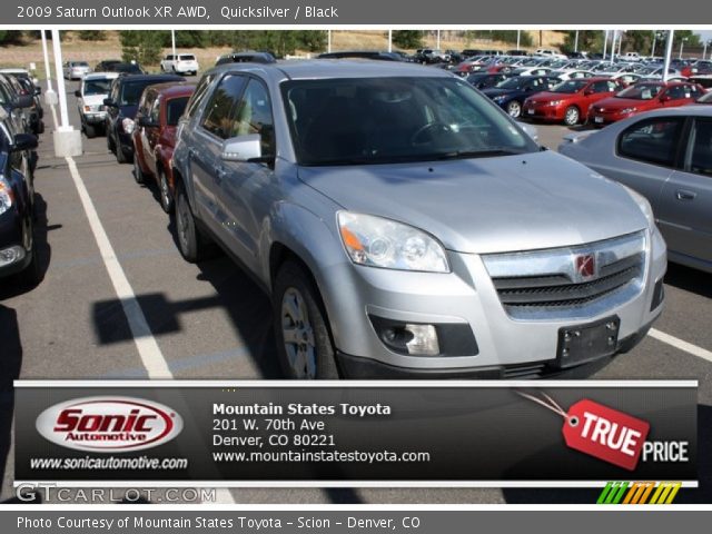 2009 Saturn Outlook XR AWD in Quicksilver