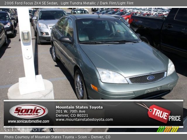 2006 Ford Focus ZX4 SE Sedan in Light Tundra Metallic