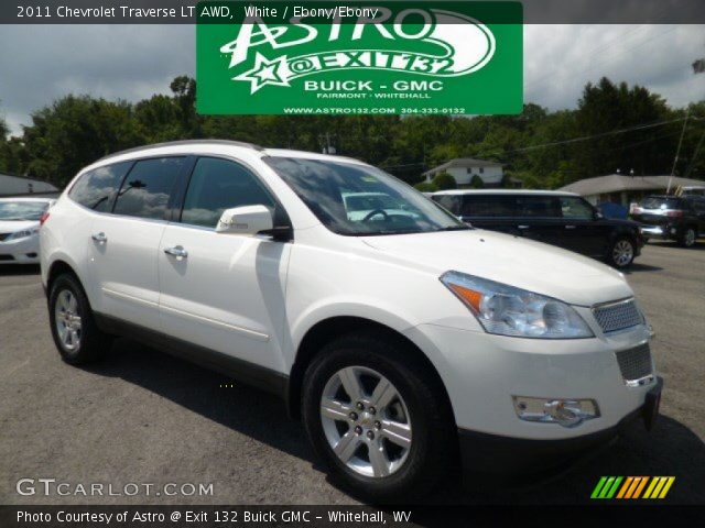 2011 Chevrolet Traverse LT AWD in White
