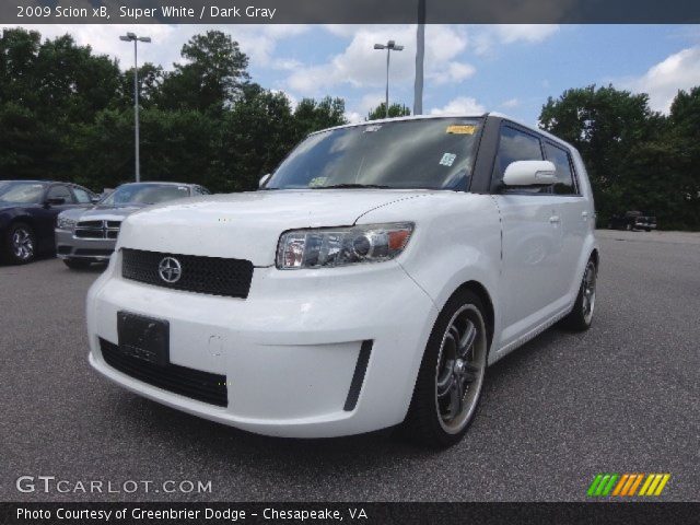 2009 Scion xB  in Super White
