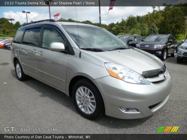 2010 Toyota Sienna XLE in Silver Shadow Pearl