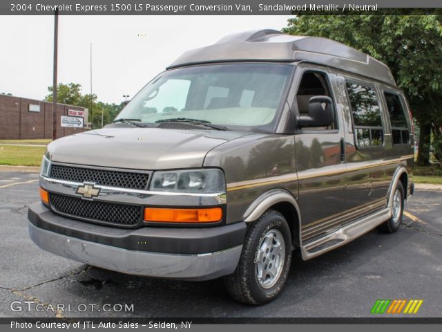 2004 Chevrolet Express 1500 LS Passenger Conversion Van in Sandalwood Metallic