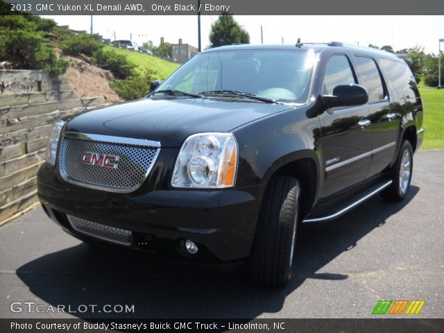 2013 GMC Yukon XL Denali AWD in Onyx Black