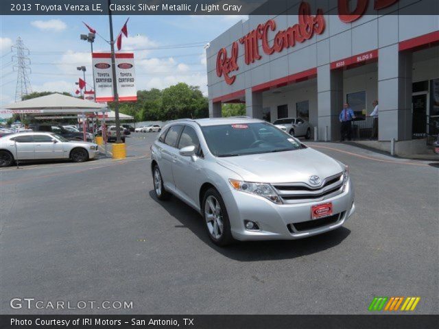 2013 Toyota Venza LE in Classic Silver Metallic