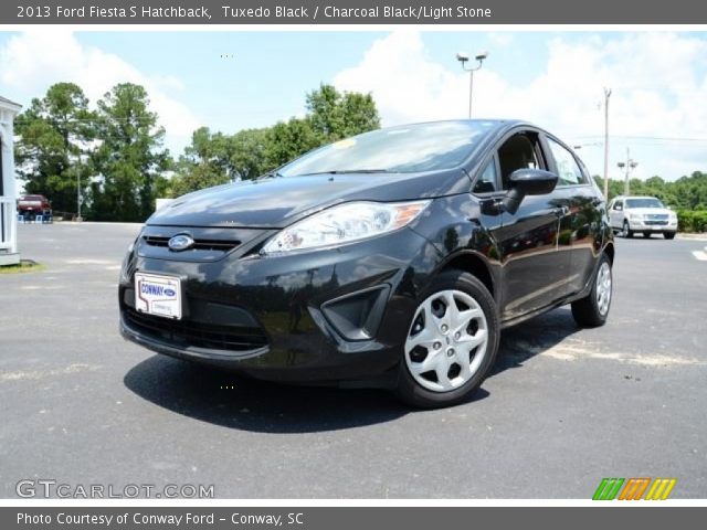 2013 Ford Fiesta S Hatchback in Tuxedo Black