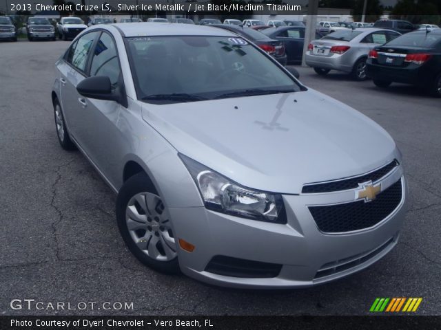 2013 Chevrolet Cruze LS in Silver Ice Metallic