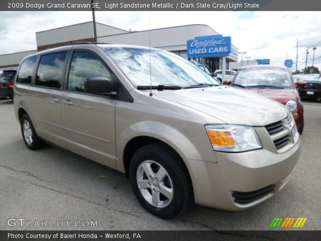 2009 Dodge Grand Caravan SE in Light Sandstone Metallic