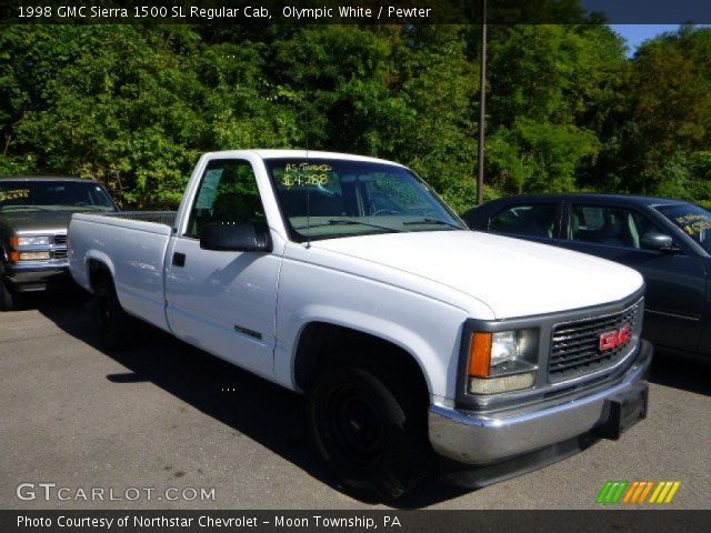 1998 GMC Sierra 1500 SL Regular Cab in Olympic White