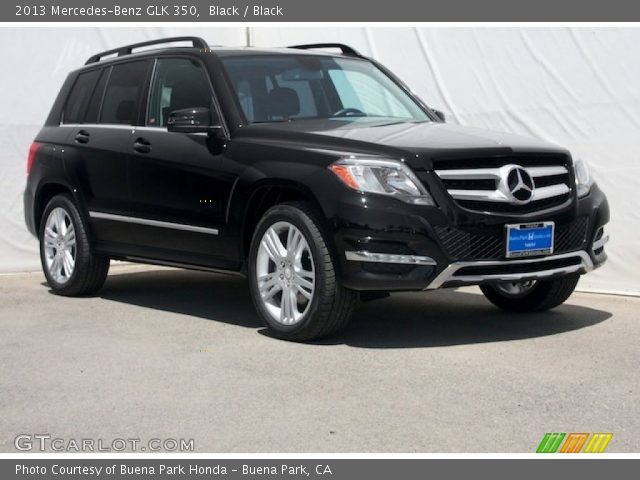 2013 Mercedes-Benz GLK 350 in Black