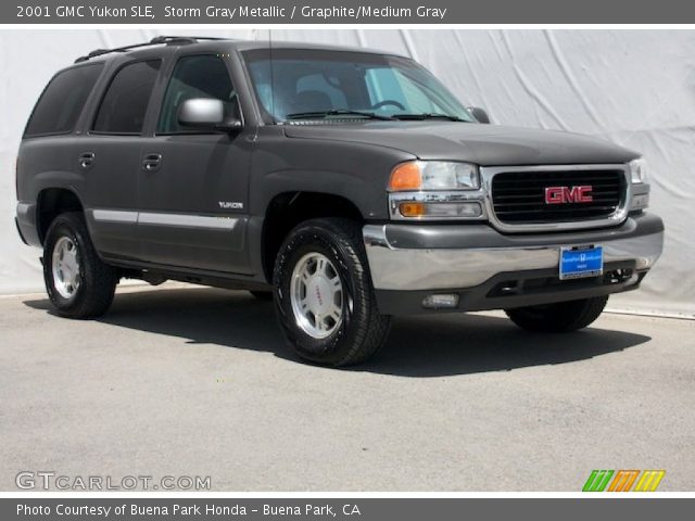 2001 GMC Yukon SLE in Storm Gray Metallic