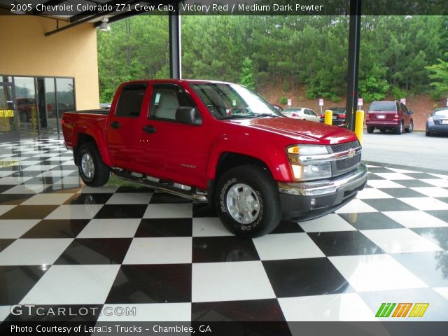 2005 Chevrolet Colorado Z71 Crew Cab in Victory Red