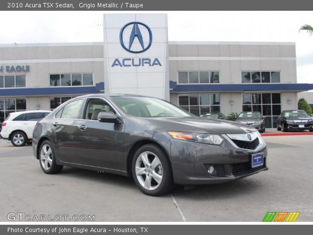 2010 Acura TSX Sedan in Grigio Metallic