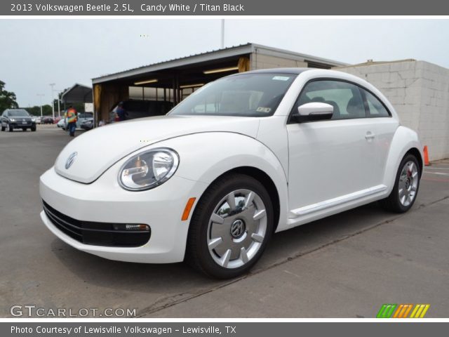 2013 Volkswagen Beetle 2.5L in Candy White