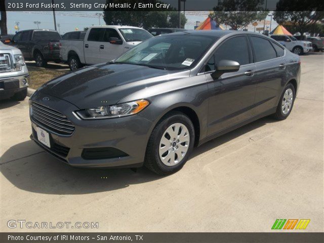 2013 Ford Fusion S in Sterling Gray Metallic