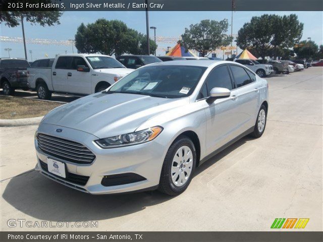 2013 Ford Fusion S in Ingot Silver Metallic
