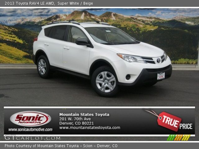 2013 Toyota RAV4 LE AWD in Super White