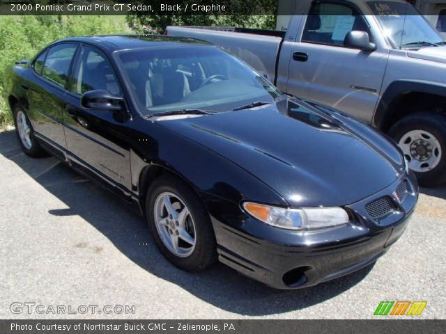 2000 Pontiac Grand Prix GT Sedan in Black