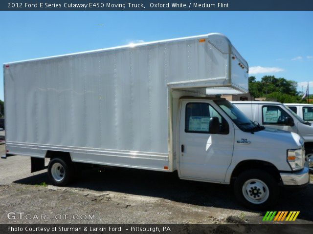 2012 Ford E Series Cutaway E450 Moving Truck in Oxford White