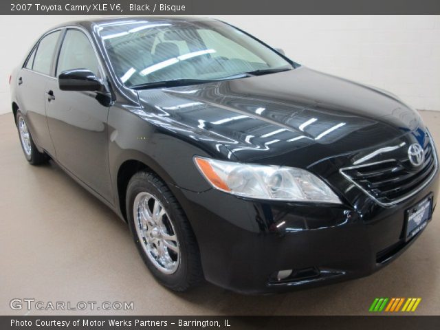 2007 Toyota Camry XLE V6 in Black