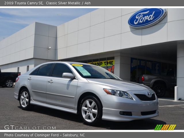 2009 Toyota Camry SE in Classic Silver Metallic