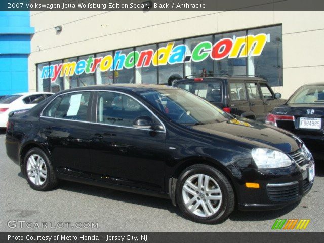 2007 Volkswagen Jetta Wolfsburg Edition Sedan in Black