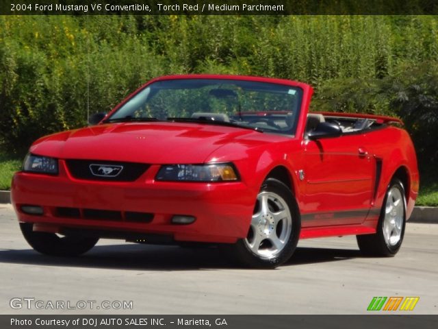 2004 Ford Mustang V6 Convertible in Torch Red