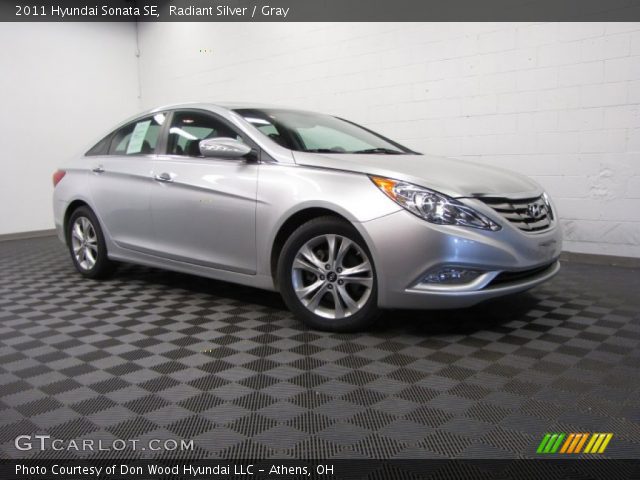 2011 Hyundai Sonata SE in Radiant Silver