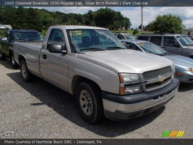 2005 Chevrolet Silverado 1500 Regular Cab in Silver Birch Metallic