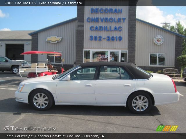 2006 Cadillac DTS  in Glacier White