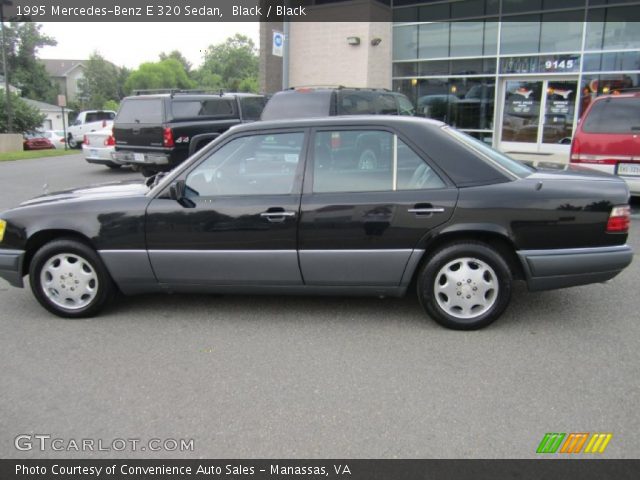 1995 Mercedes-Benz E 320 Sedan in Black