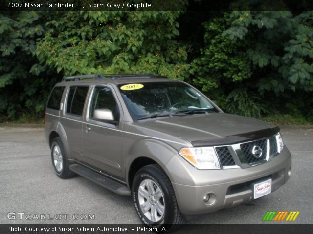 2007 Nissan Pathfinder LE in Storm Gray