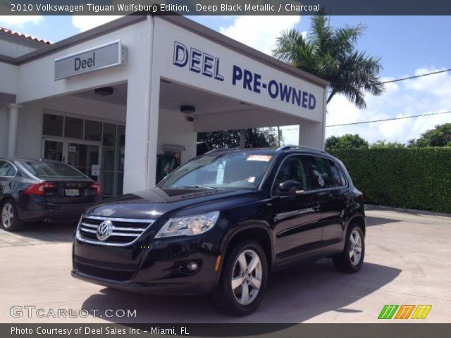 2010 Volkswagen Tiguan Wolfsburg Edition in Deep Black Metallic