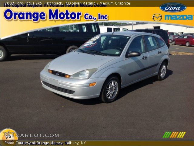 2003 Ford Focus ZX5 Hatchback in CD Silver Metallic